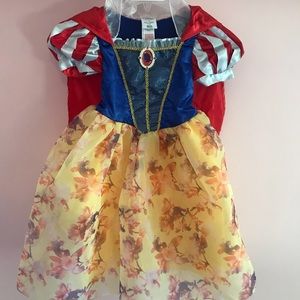 Snow White Dress